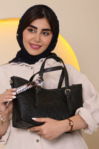 کیف زنانه دوخانه طرح مارک جنس چرم مصنوعی