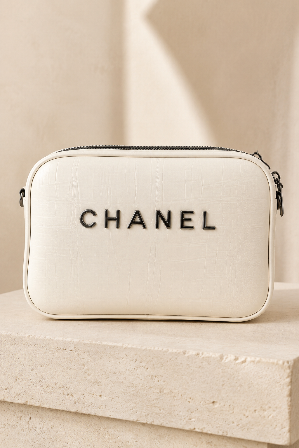 کیف زنانه دوشی مارک chanel جنس چرم مصنوعی