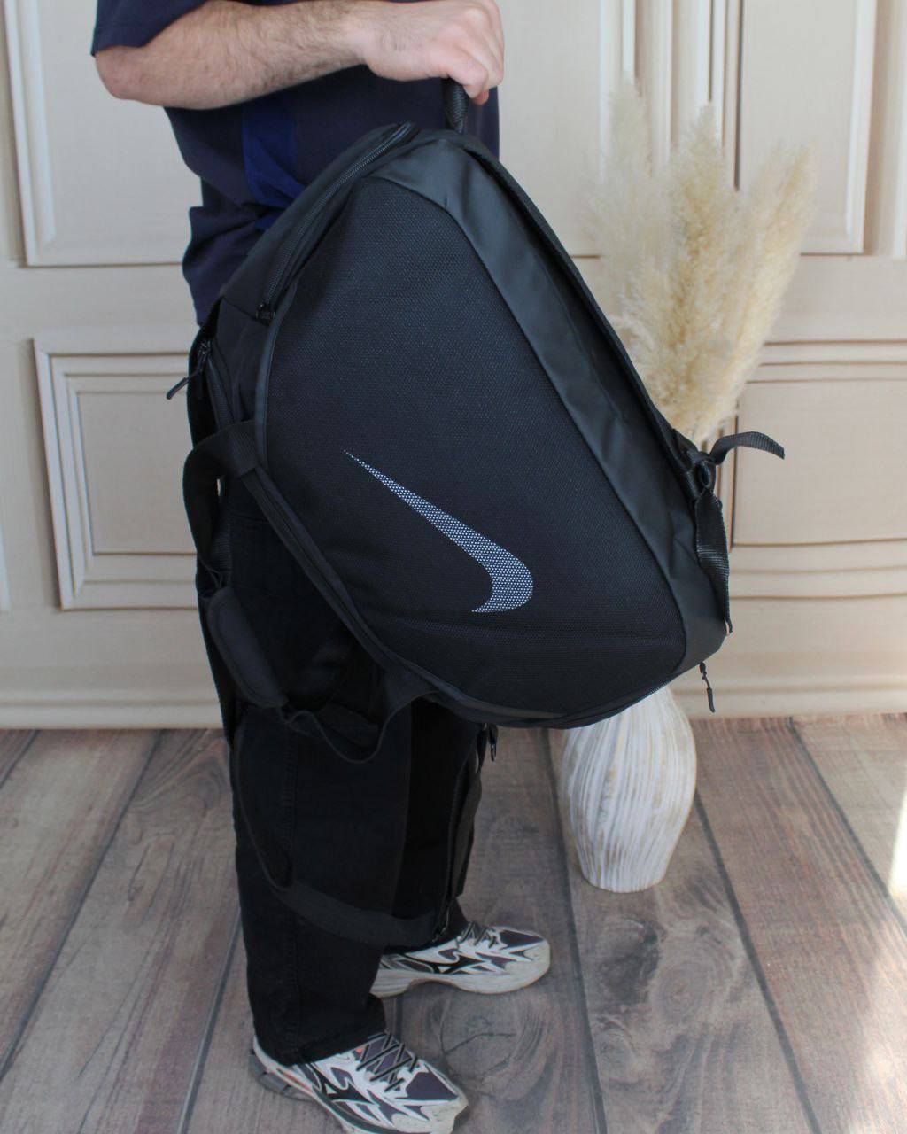 ساک ورزشی اسپرت مارک Nike  با قابلیت کوله شدن جنس برزنت خارجی