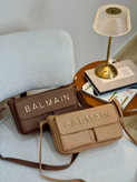 کیف زنانه پاسپورتی BALMAIN جنس چرم مصنوعی خارجی
