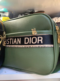 کیف زنانه پاسپورتی مارک dior مدل دوشی ۳ زیپ جنس چرم مصنوعی شرانگ خارجی